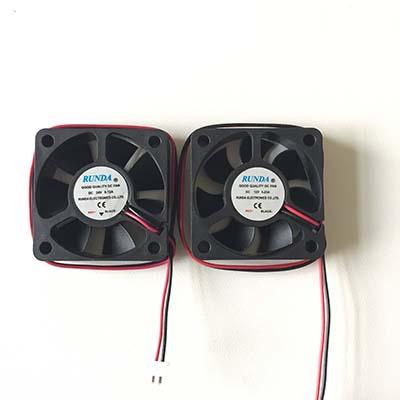 12V or 24V 5015 DC Fan